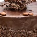 1827 3 طريقة تزيين كيكة الشوكولاته - خطوات تزيين التورتة بالشوكولاتة كاميليا عفتان