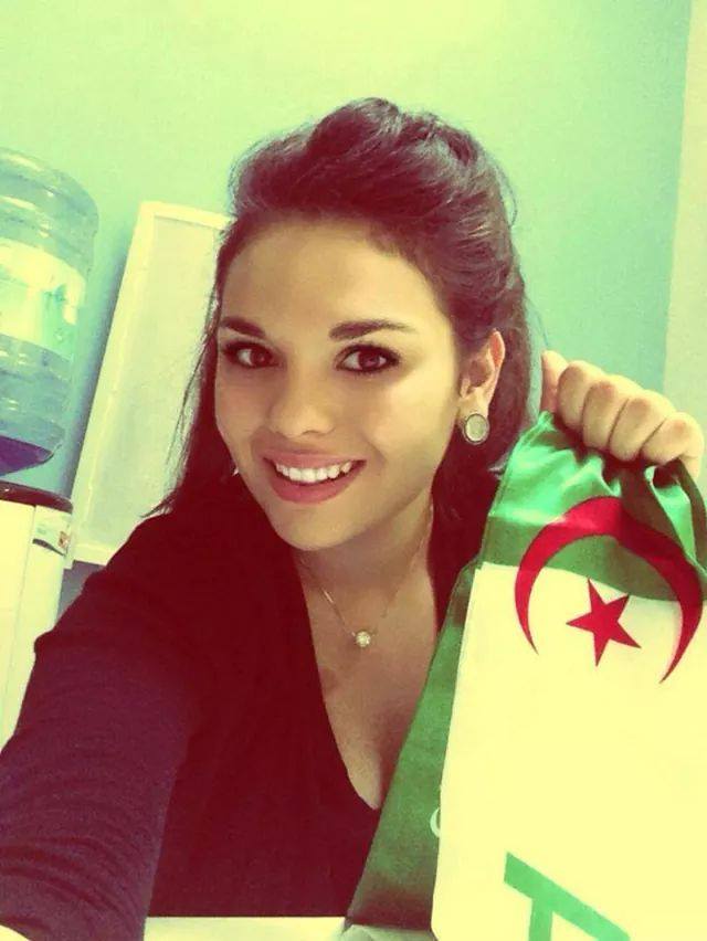 بنات الجزائر صور بنات جزائرية احساس ناعم 